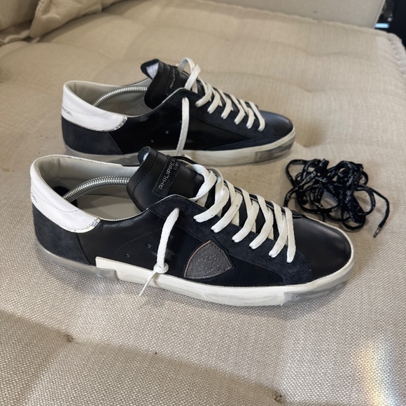 Phillips Model blacker sneakers with extra laces. EU45 - Picture 5 of 5